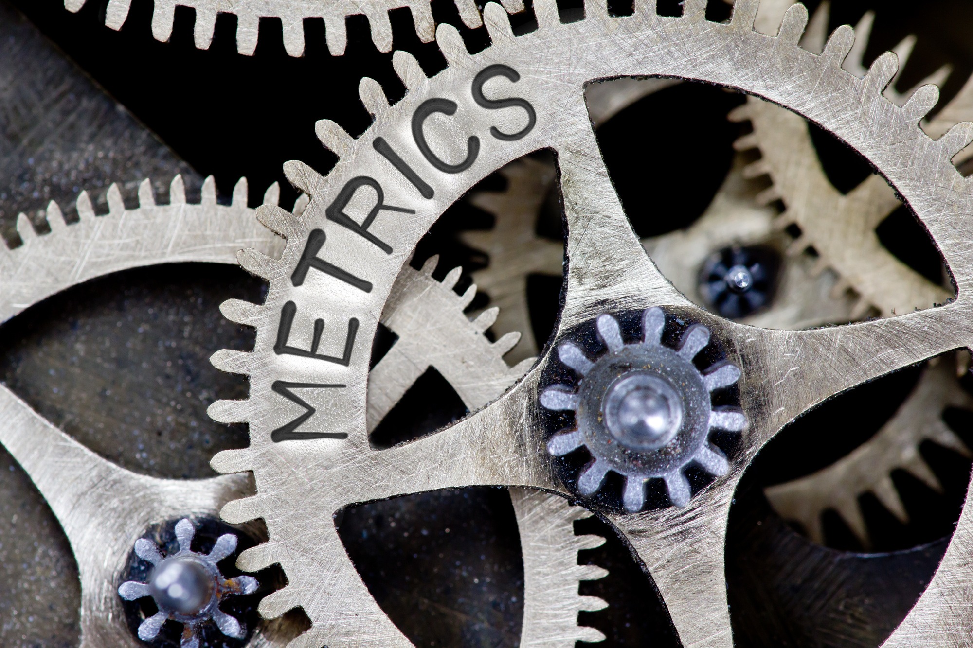 business intelligence metrics cog wheel